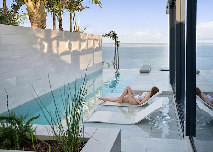 ヴィラ Saudade - Ultra Luxury Futuristic Ocean Zen Retreat