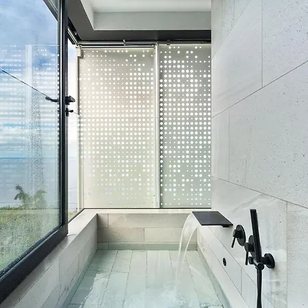 Villa Saudade - Ultra Luxury Futuristic Ocean Zen Retreat Ribeira Brava