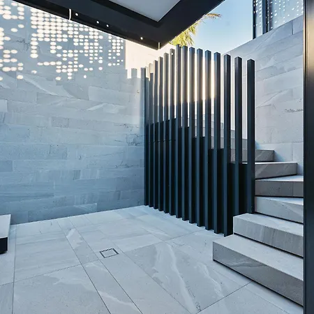 Saudade - Ultra Luxury Futuristic Ocean Zen Retreat