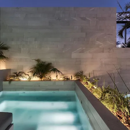 Saudade - Ultra Luxury Futuristic Ocean Zen Retreat Villa