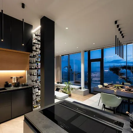 Saudade - Ultra Luxury Futuristic Ocean Zen Retreat Рибейра-Брава