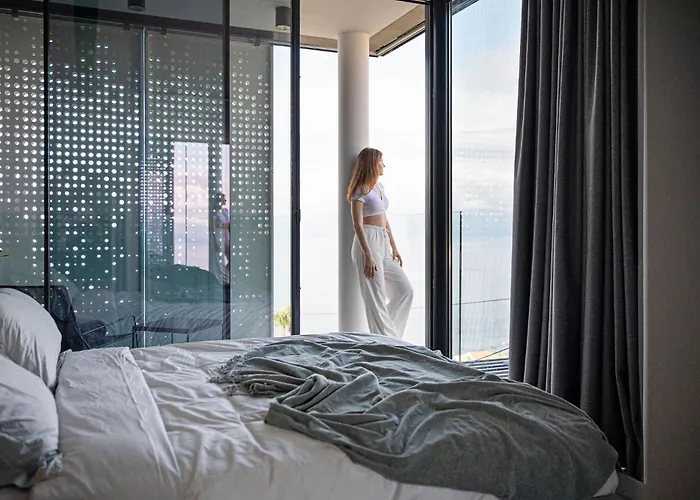 Saudade - Ultra Luxury Futuristic Ocean Zen Retreat *